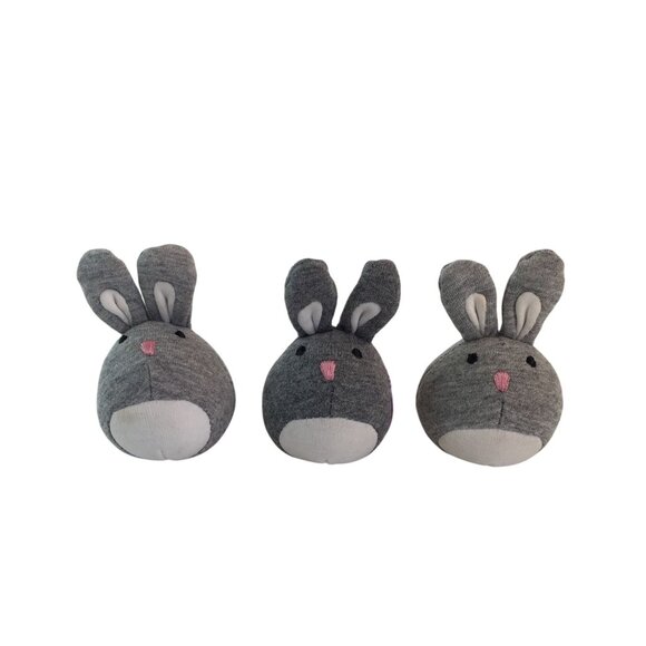 Lovevery Bunnies In a Felt Burrow Green Babbler Kit Montessori Toy 3 Bunnies - Picture 5 of 7